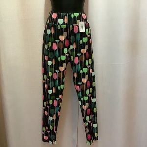 Luv21 Leggings Women’s High Waisted Yoga Band Plus Size 12-20 Wine Glass Pattern